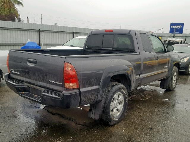 5TFTX4GN4FX044486 - 2015 TOYOTA TACOMA PRE GRAY photo 4