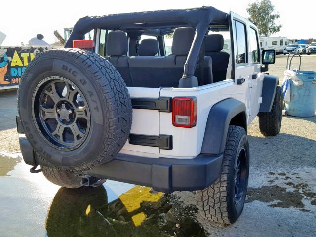 1C4BJWDG7GL334437 - 2016 JEEP WRANGLER U WHITE photo 4