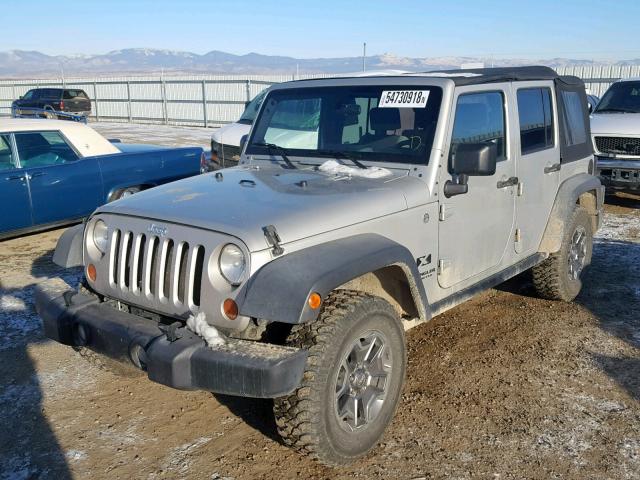 1J4GA39137L174642 - 2007 JEEP WRANGLER X SILVER photo 2