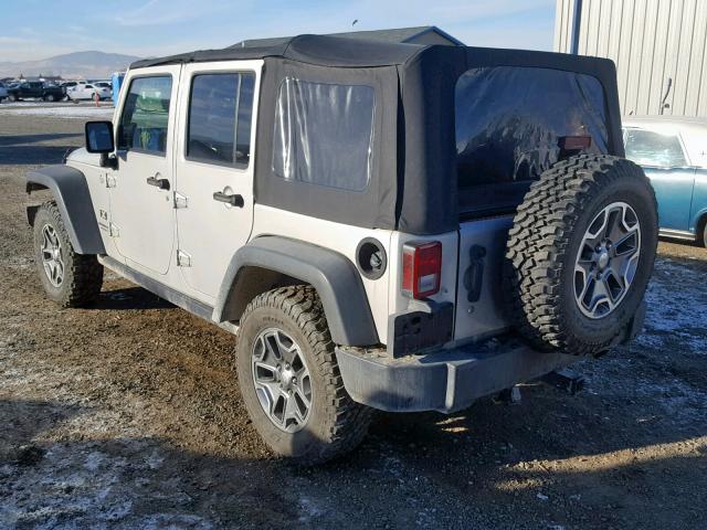 1J4GA39137L174642 - 2007 JEEP WRANGLER X SILVER photo 3