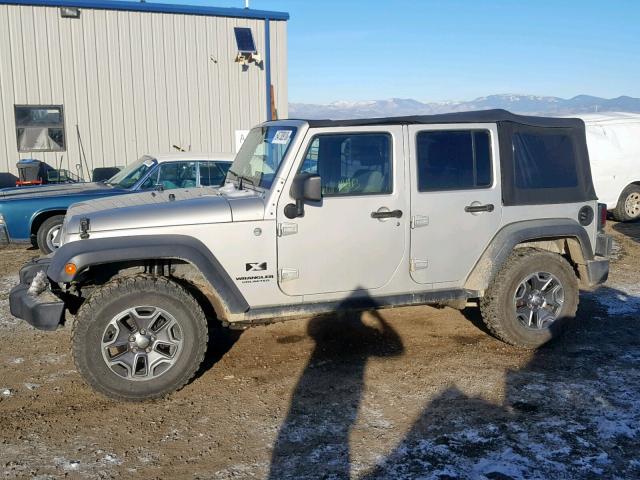 1J4GA39137L174642 - 2007 JEEP WRANGLER X SILVER photo 9