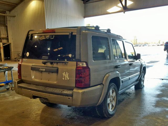 1J8HG48N26C104334 - 2006 JEEP COMMANDER GOLD photo 4