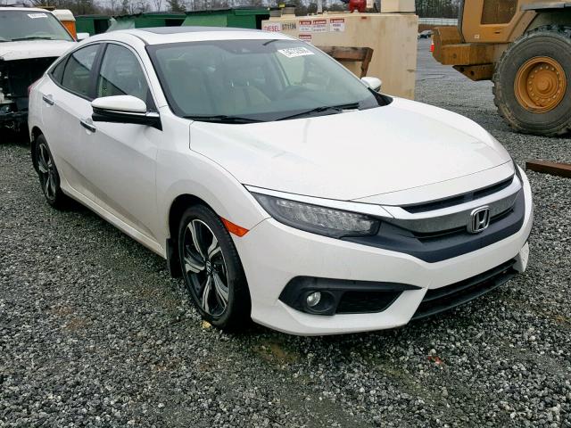 19XFC1F93JE000211 - 2018 HONDA CIVIC TOUR WHITE photo 1