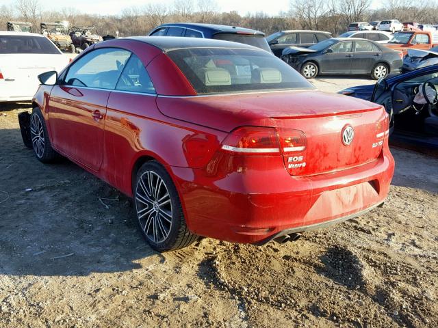 WVWBW8AH7DV008454 - 2013 VOLKSWAGEN EOS KOMFOR RED photo 3