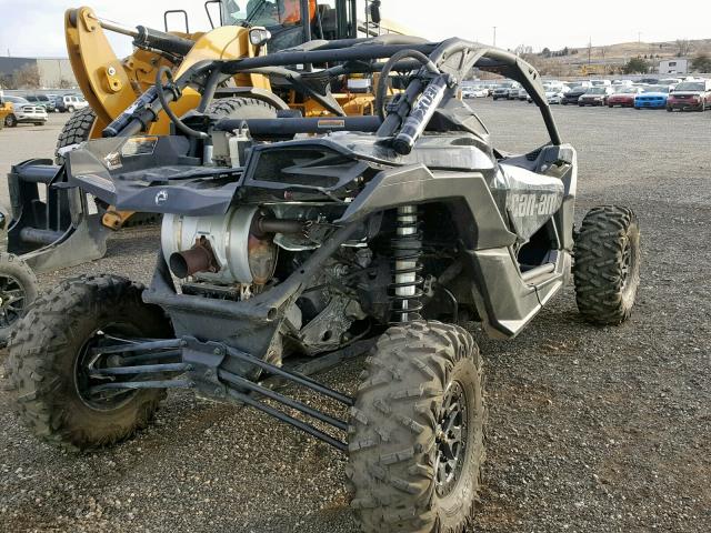 3JBVXAW46JK004777 - 2018 CAN-AM MAVERICK X BLACK photo 4