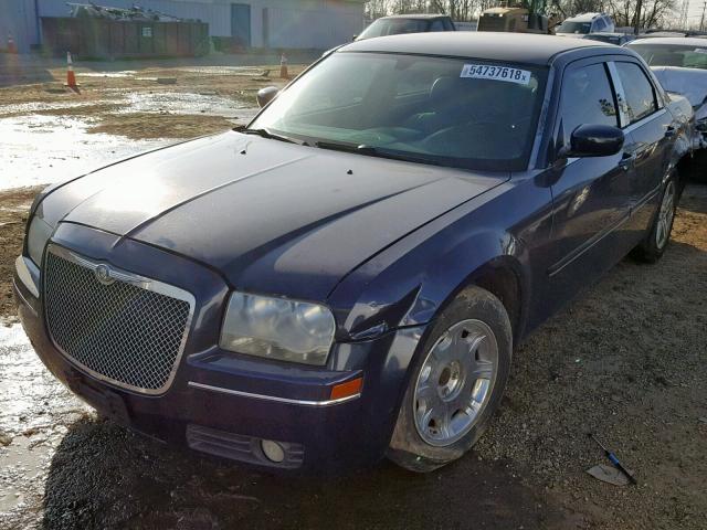 2C3JA53G75H130405 - 2005 CHRYSLER 300 TOURIN BLUE photo 2