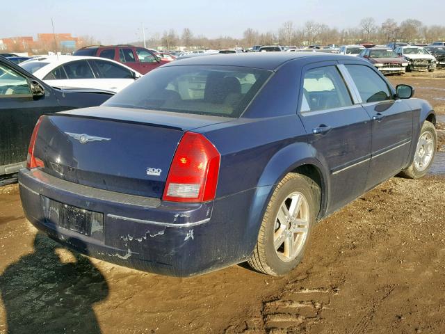 2C3JA53G75H130405 - 2005 CHRYSLER 300 TOURIN BLUE photo 4