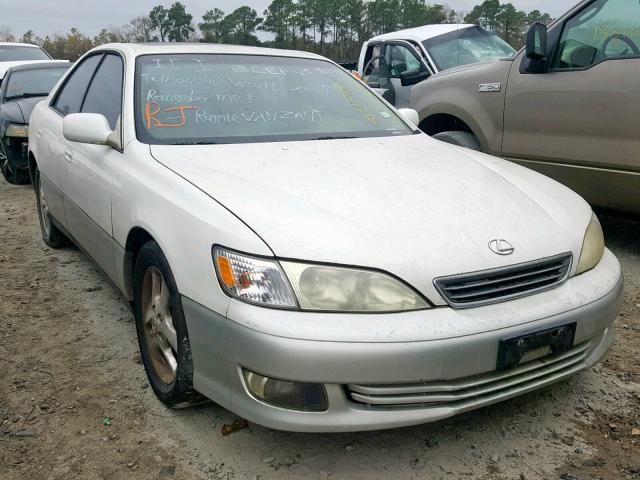 JT8BF28G2Y5086347 - 2000 LEXUS ES 300 WHITE photo 1