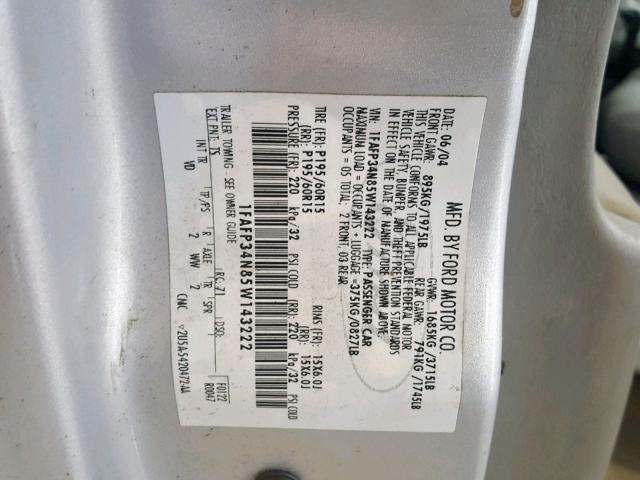 1FAFP34N85W143222 - 2005 FORD FOCUS ZX4 SILVER photo 10