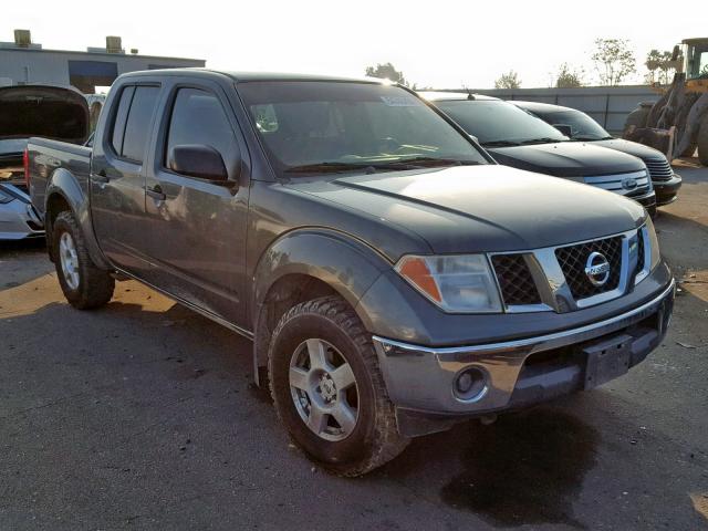 1N6AD07U15C405353 - 2005 NISSAN FRONTIER C CHARCOAL photo 1