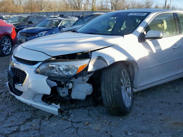 1G11D5SL7FF289485 - 2015 CHEVROLET MALIBU 2LT WHITE photo 9