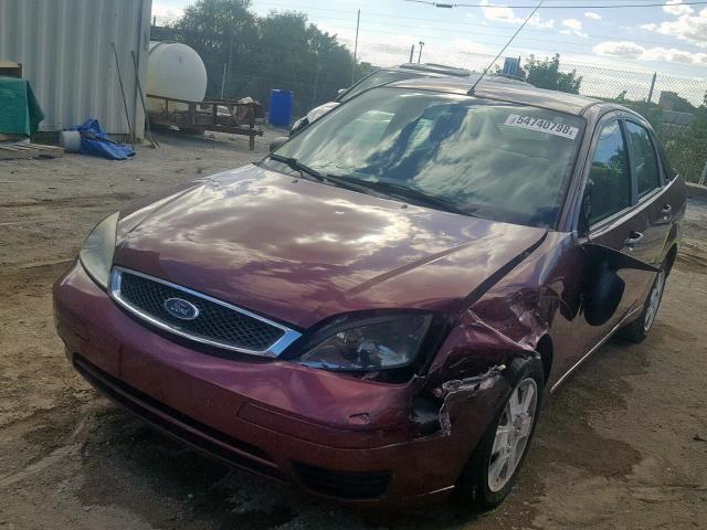 1FAHP34N27W356744 - 2007 FORD FOCUS ZX4 RED photo 2