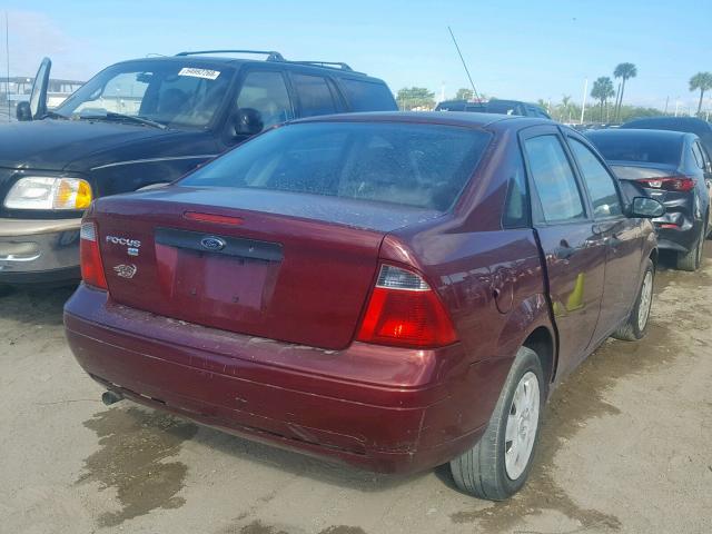 1FAHP34N27W356744 - 2007 FORD FOCUS ZX4 RED photo 4