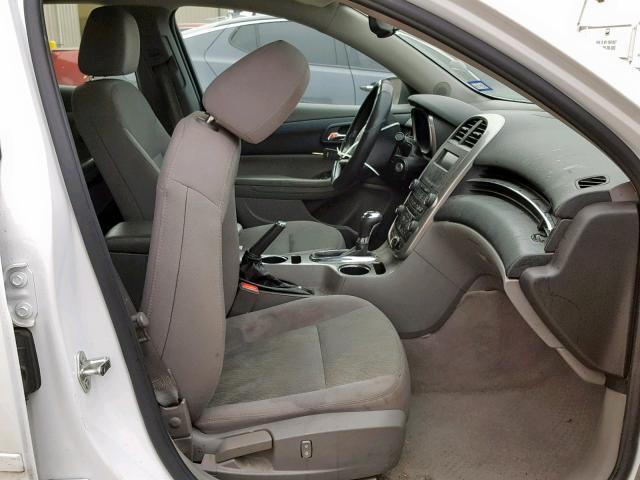 1G11B5SL8EF223032 - 2014 CHEVROLET MALIBU LS 白色 照片 5