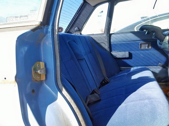 YV1AX8840J1309849 - 1988 VOLVO 244 DL BLUE photo 6