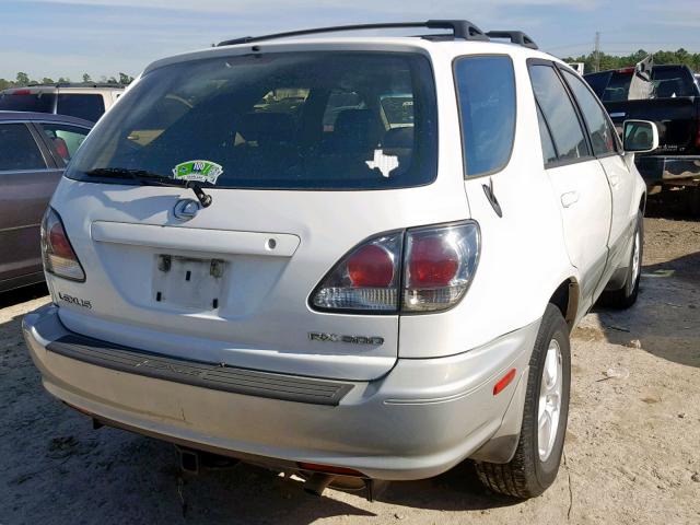 JTJGF10U320140145 - 2002 LEXUS RX 300 WHITE photo 4