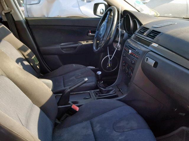 JM1BK123041212607 - 2004 MAZDA 3 S WHITE photo 5