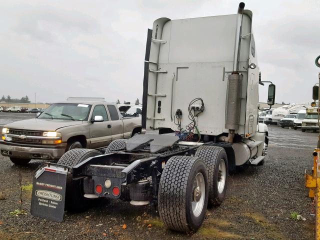 1FUJBBCK57LX37154 - 2007 FREIGHTLINER CONVENTION WHITE photo 4