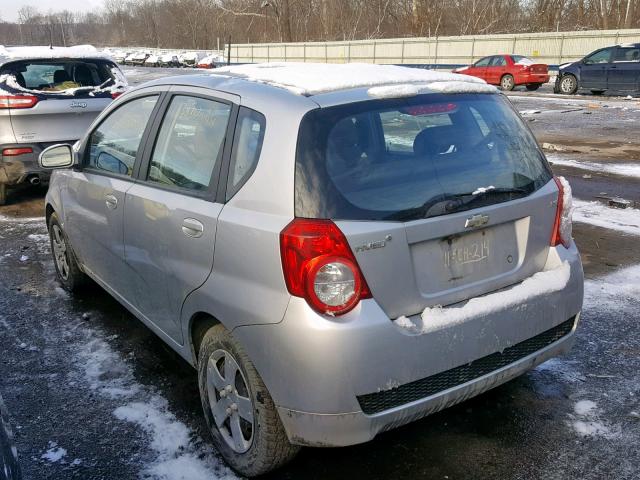 KL1TD66E39B383299 - 2009 CHEVROLET AVEO LS SILVER photo 3