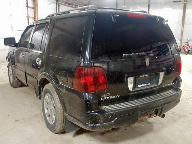 5LMFU28R44LJ25478 - 2004 LINCOLN NAVIGATOR BLACK photo 3