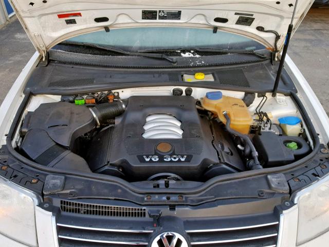 WVWTH63B02P079914 - 2002 VOLKSWAGEN PASSAT GLX 白色 照片 7