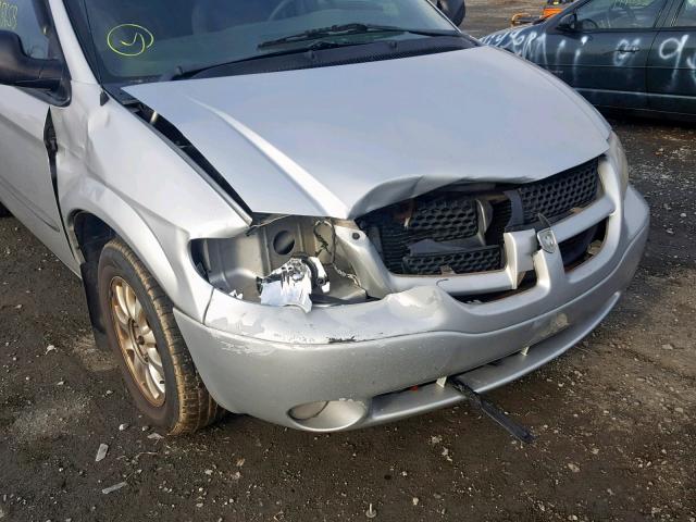 1D8GP45393B104758 - 2003 DODGE CARAVAN SP SILVER photo 9