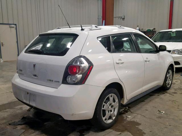 5Y2SM67049Z432718 - 2009 PONTIAC VIBE WHITE photo 4