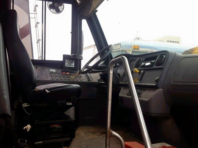 4UZABRDC86CN91611 - 2006 FREIGHTLINER CHASSIS B2 黄色 照片 5