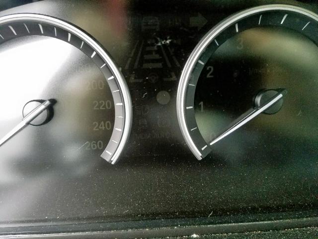 5UXXW3C51H0R23443 - 2017 BMW X4 XDRIVE2 WHITE photo 8