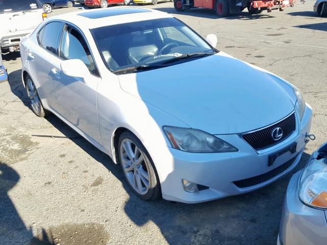 JTHBK262872036703 - 2007 LEXUS IS 250 WHITE photo 1