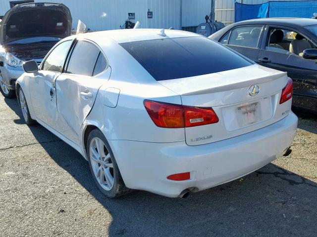 JTHBK262872036703 - 2007 LEXUS IS 250 WHITE photo 3