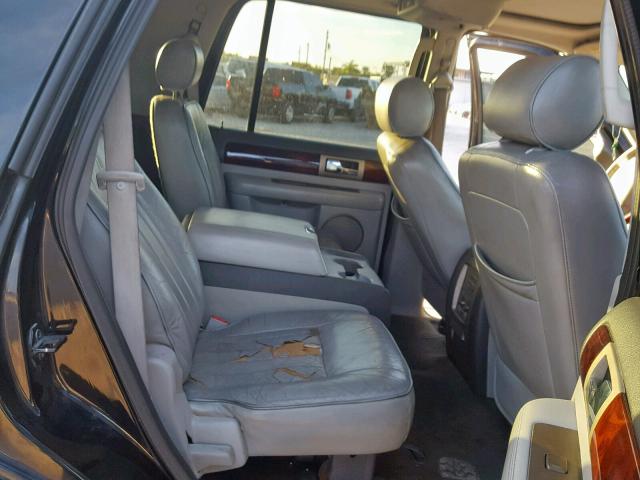 5LMFU27556LJ15740 - 2006 LINCOLN NAVIGATOR შავი ფოტო 6