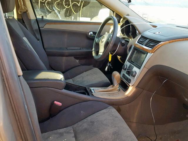 1G1ZH57B18F237053 - 2008 CHEVROLET MALIBU 1LT 银色 照片 5