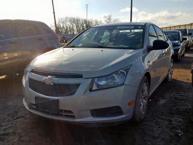 1G1PC5SH0C7122058 - 2012 CHEVROLET CRUZE LS CREAM photo 2