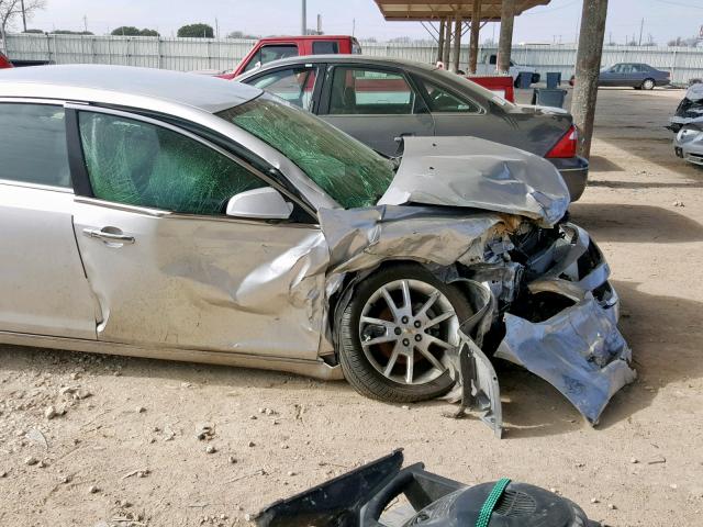 1G1ZE5E05A4128736 - 2010 CHEVROLET MALIBU LTZ 银色 照片 9
