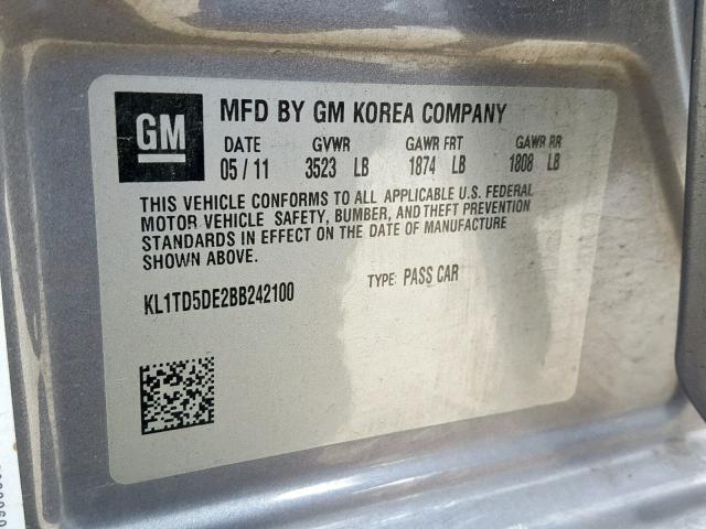 KL1TD5DE2BB242100 - 2011 CHEVROLET AVEO LS GRAY photo 10