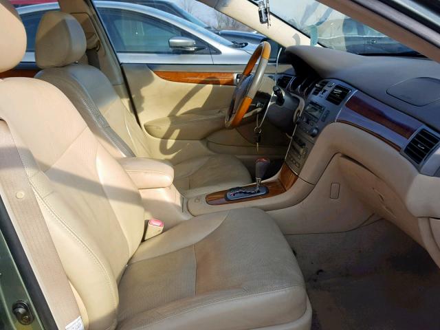 JTHBA30G455121191 - 2005 LEXUS ES 330 GREEN photo 5