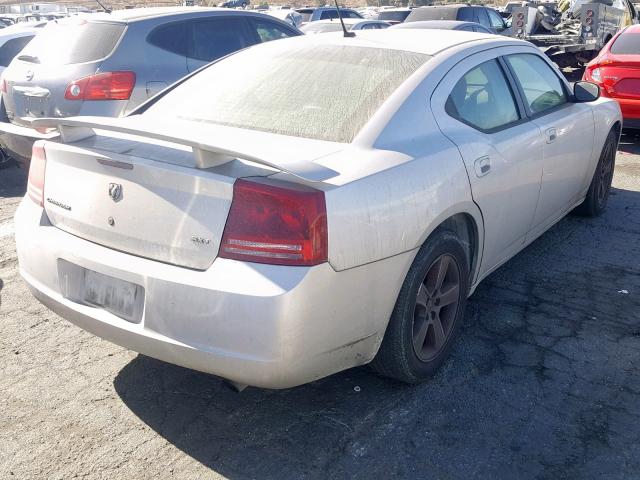 2B3KA33G18H163183 - 2008 DODGE CHARGER SX SILVER photo 4