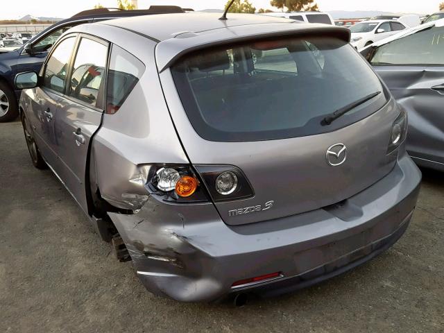 JM1BK344861431822 - 2006 MAZDA 3 HATCHBAC GRAY photo 3