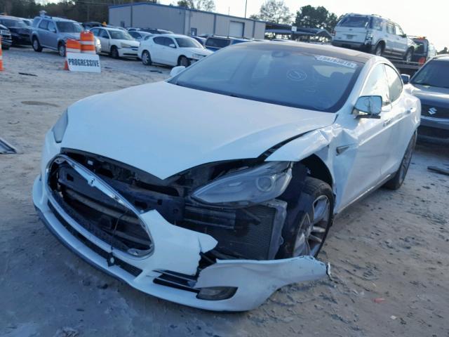 5YJSA1H19EFP59098 - 2014 TESLA MODEL S WHITE photo 2