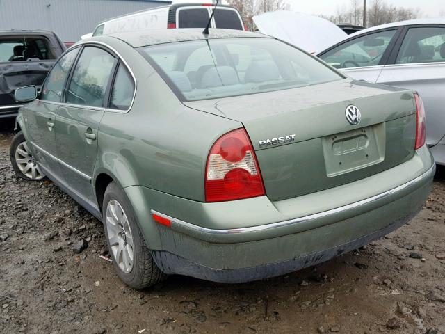 WVWPD63BX3P342845 - 2003 VOLKSWAGEN PASSAT GLS GREEN photo 3