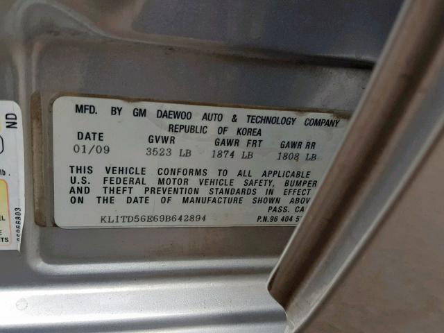 KL1TD56E69B642894 - 2009 CHEVROLET AVEO LS SILVER photo 10