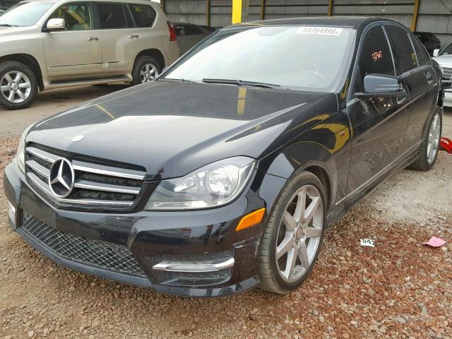 WDDGF4HB2DR254715 - 2013 MERCEDES-BENZ C 250 BLACK photo 2