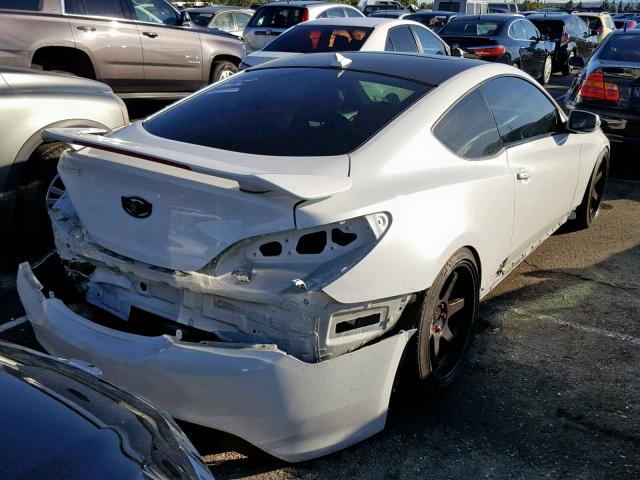 KMHHU6KJ0DU094164 - 2013 HYUNDAI GENESIS CO WHITE photo 4