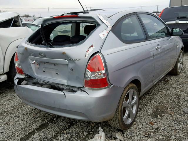 KMHCN36C89U139263 - 2009 HYUNDAI ACCENT SE SILVER photo 4