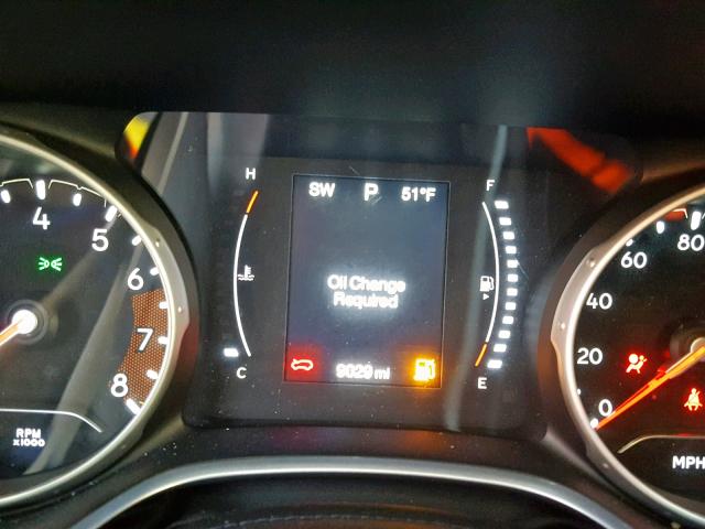 3C4NJCAB7JT240350 - 2018 JEEP COMPASS SP 白色 照片 8