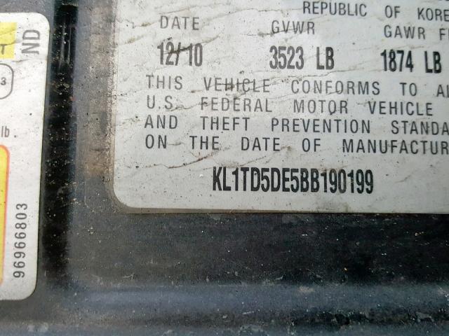 KL1TD5DE5BB190199 - 2011 CHEVROLET AVEO LS BLACK photo 10