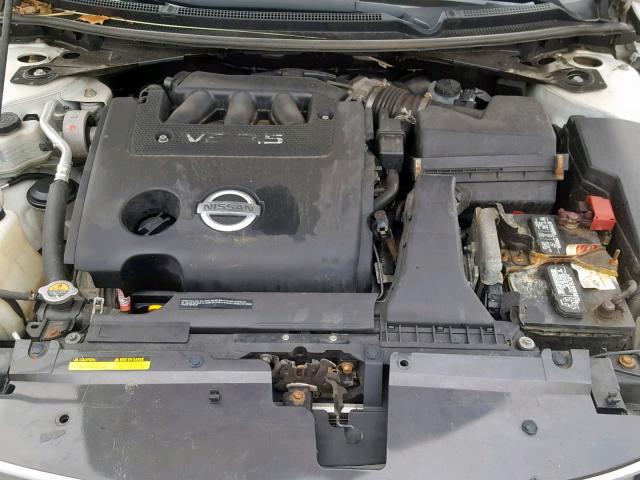 1N4BL2APXBN486318 - 2011 NISSAN ALTIMA SR WHITE photo 7