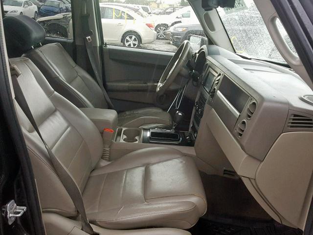 1J8HG48K28C111745 - 2008 JEEP COMMANDER BLACK photo 5