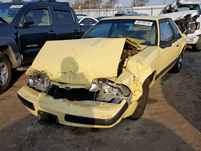 1FABP40A8KF171170 - 1989 FORD MUSTANG LX YELLOW photo 2